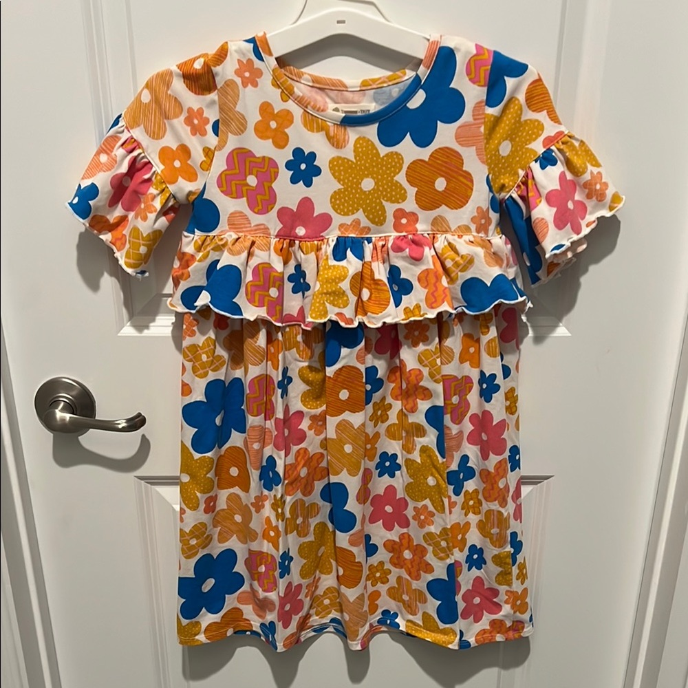 Tucker + Tate Floral Ruffle Dress Size 7